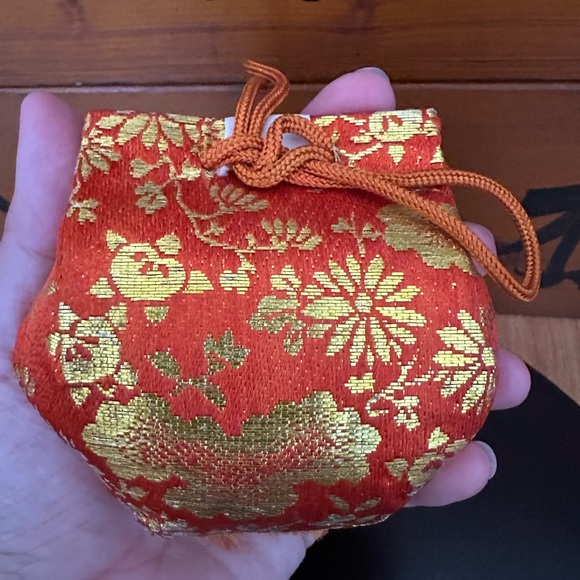 Japanese Charm - Picture 2 of 6